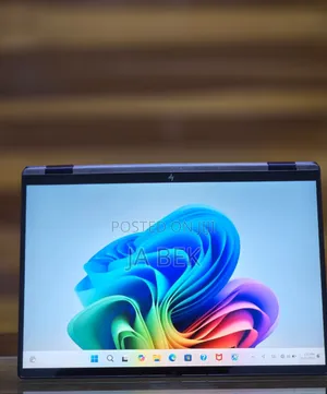 New Laptop HP OmniBook 5 Flip 16GB Intel Core Ultra 7 SSD 1T