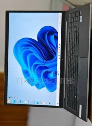 New Laptop HP 14z 16GB Intel Core i7 SSD 512GB