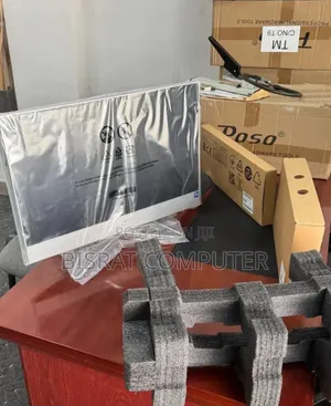 Photo - New HP 200 G4 22 All-in-One 16GB Intel Core I7 SSD 512GB