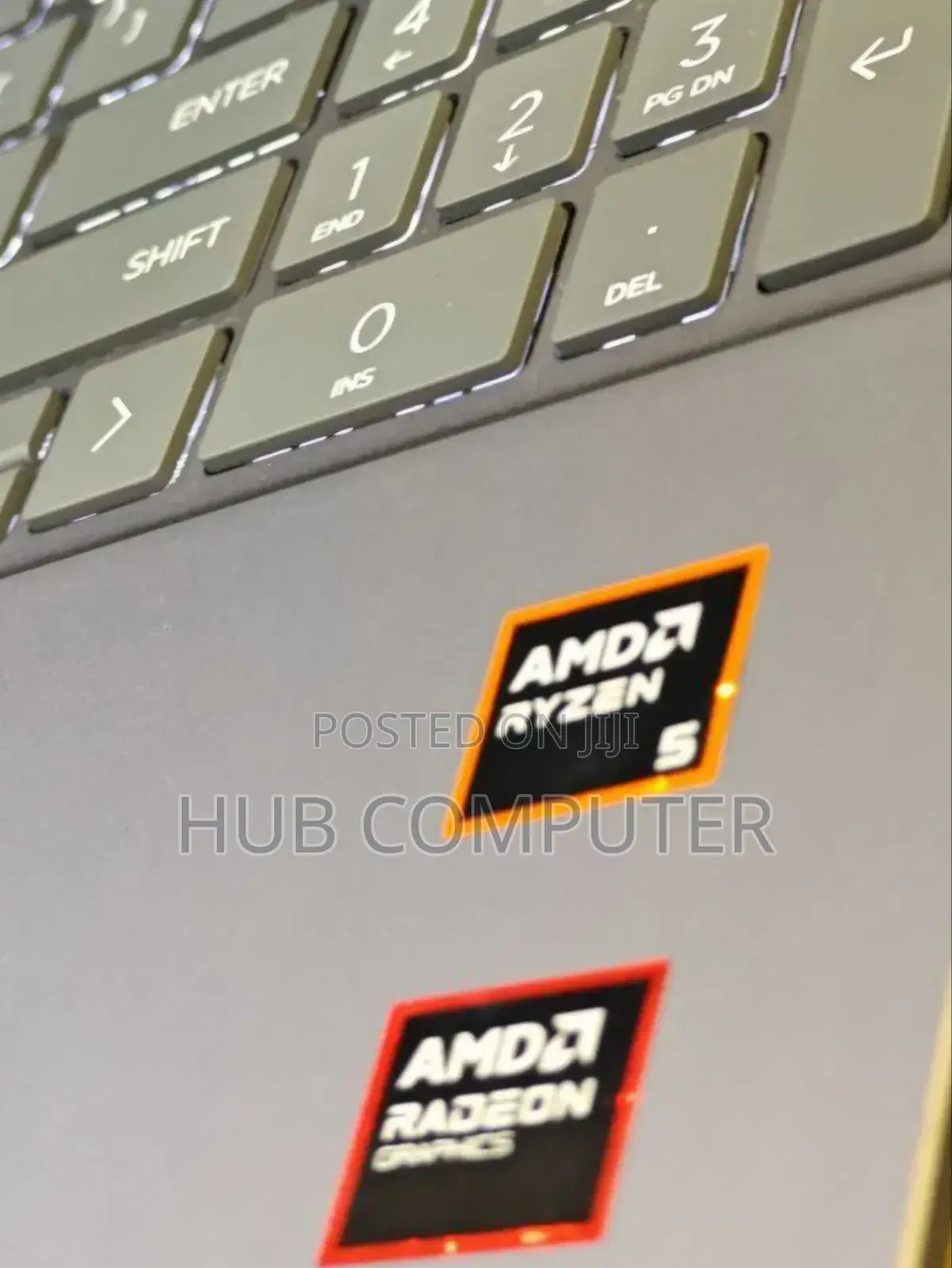 New Laptop HP Pavilion 13 8GB AMD Ryzen 5 SSD 512GB