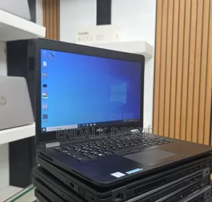 New Laptop Dell XPS 15 8GB Intel Core i5 SSD 256GB