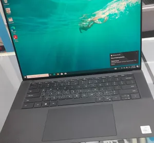 New Laptop Dell 16GB Intel Core I7 SSD 512GB