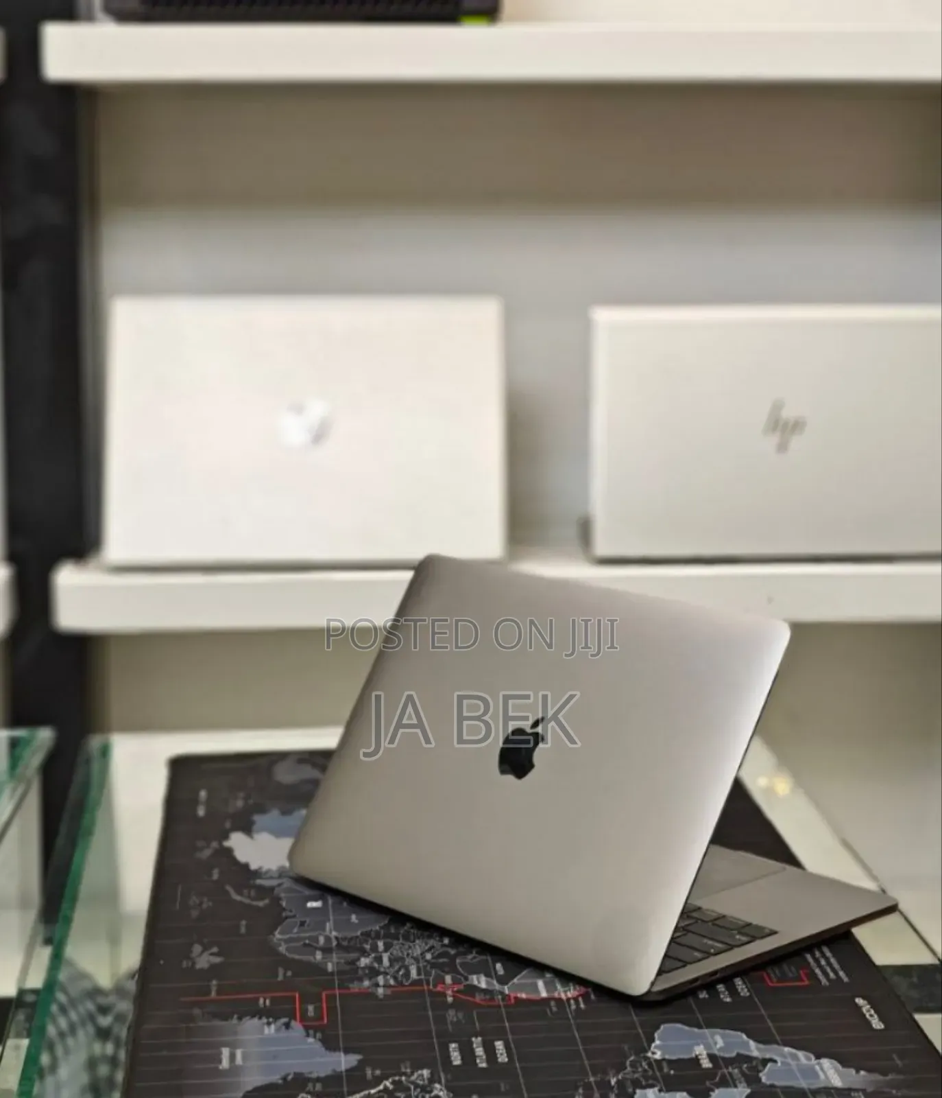 New Laptop Apple MacBook Pro 2016 16GB Intel Core I7 SSD 256GB