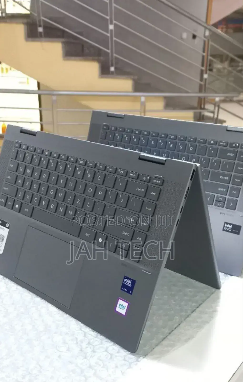 New Laptop HP OmniBook X Flip 14" 16GB Intel Core Ultra 7 SSD 1T