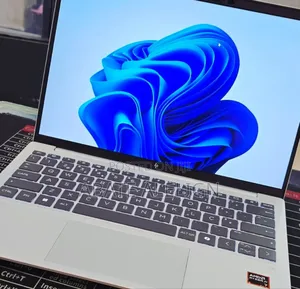 New Laptop HP OmniBook 7 14" 32GB AMD Ryzen 7 SSD 1T