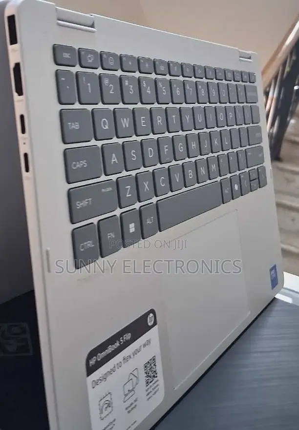 New HP OmniBook 5 Flip 14-Fp0023dx 16GB Intel Core Ultra 7 SSD 512GB