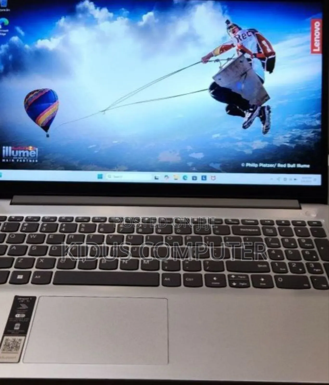 New Laptop Lenovo IdeaPad 1 8GB Intel Core I5 SSD 512GB