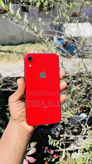 Photo - New Apple iPhone XR 128 GB Red
