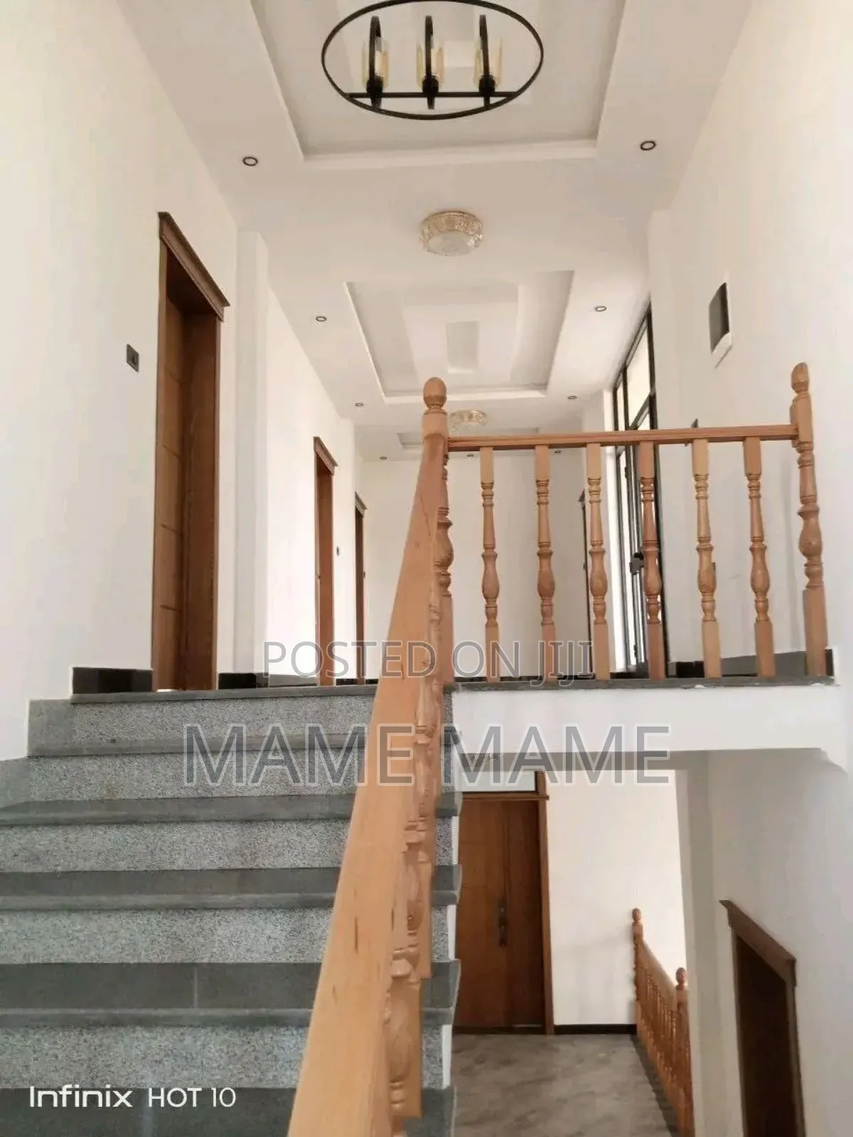 7bdrm House in Addis Abeba, Bole for sale