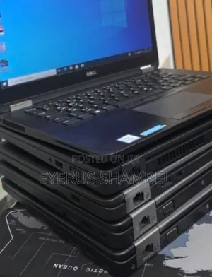 Photo - New Laptop Dell Precision 5540 8GB Intel Core i5 SSD 256GB