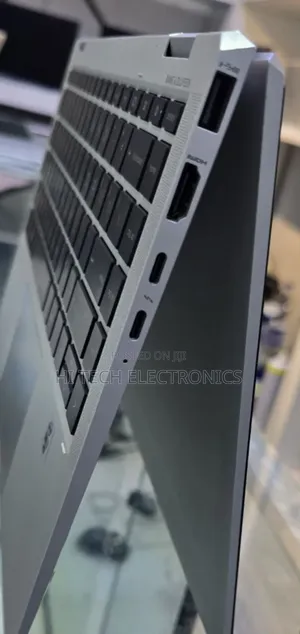 New Laptop HP EliteBook X360 1040 G7 16GB Intel Core I7 SSD 512GB