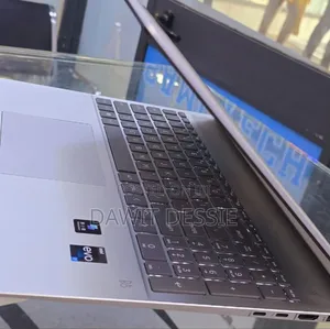 New Laptop HP 16GB Intel Core I7 SSD 1T