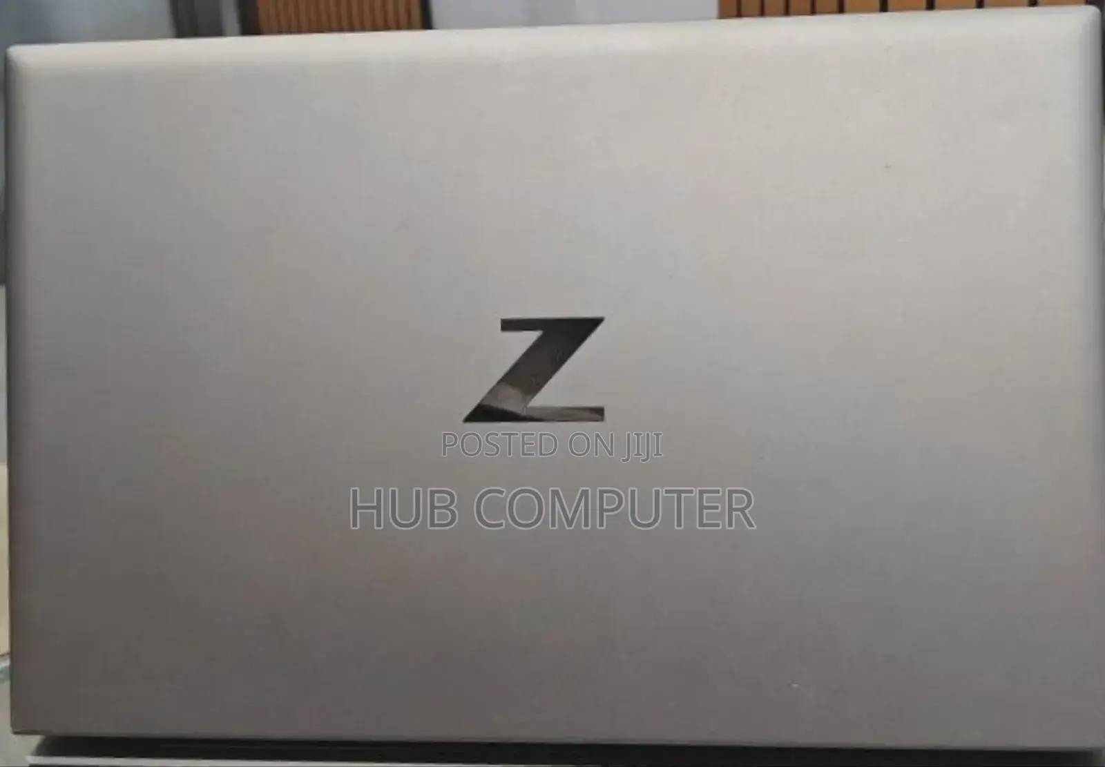 New Laptop HP ZBook Firefly G8 16GB Intel Core I7 SSD 512GB