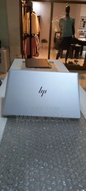 New Laptop HP EliteBook 830 G7 8GB Intel Core I5 SSD 512GB