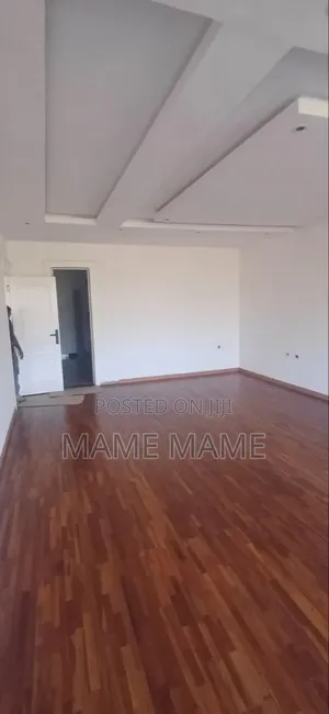 7bdrm House in Addis Abeba, Bole for sale