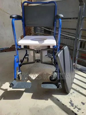 Photo - Folding Commode Shower Wheelchair身怳toilet Chair乃冠use in Both Commode