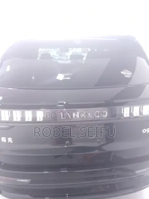 New Lynk & Co 06 2025 Black