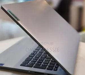 New Laptop Lenovo 8GB Intel Core I5 SSD 512GB