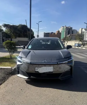 Photo - Toyota bZ3 2024 Gray