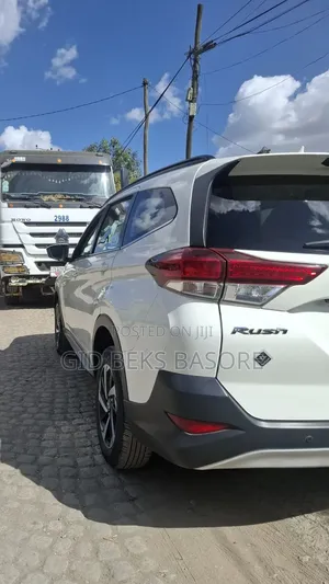 Toyota Rush 2022 White