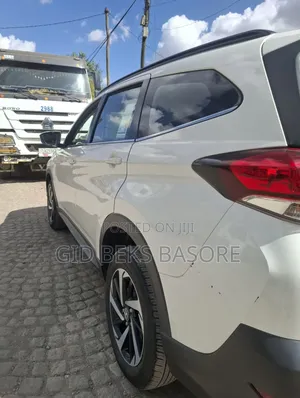 Toyota Rush 2022 White