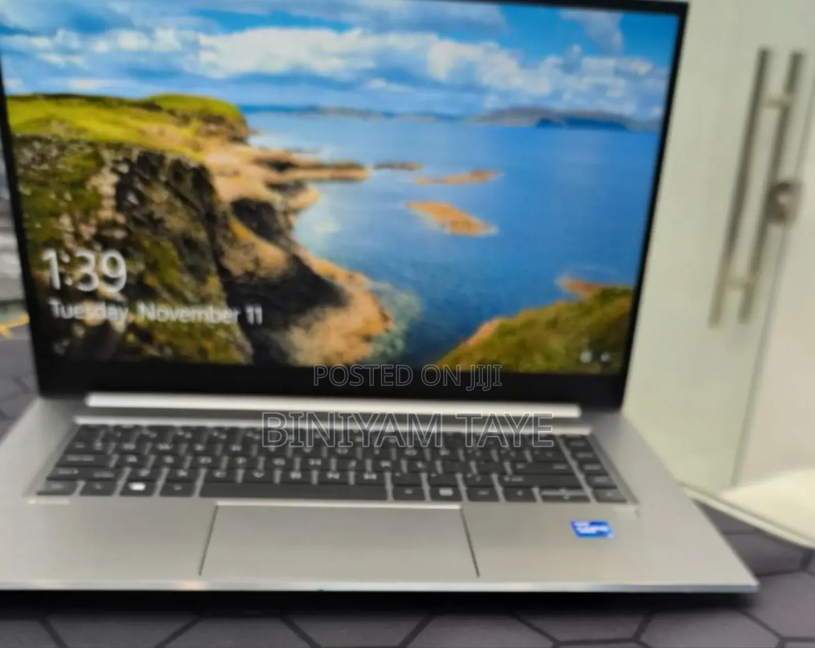 New Laptop HP ZBook Studio G8 32GB Intel Core I7 SSD 512GB