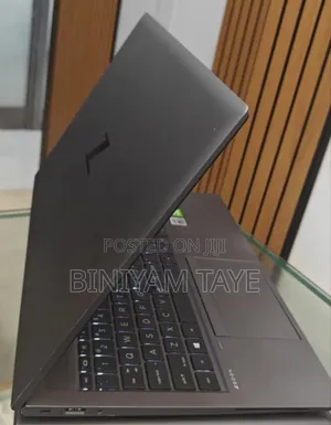 New Laptop HP ZBook Create G7 16GB Intel Core I7 SSD 512GB