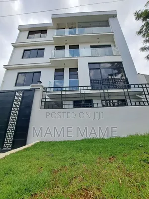 7bdrm House in Addis Abeba, Bole for sale