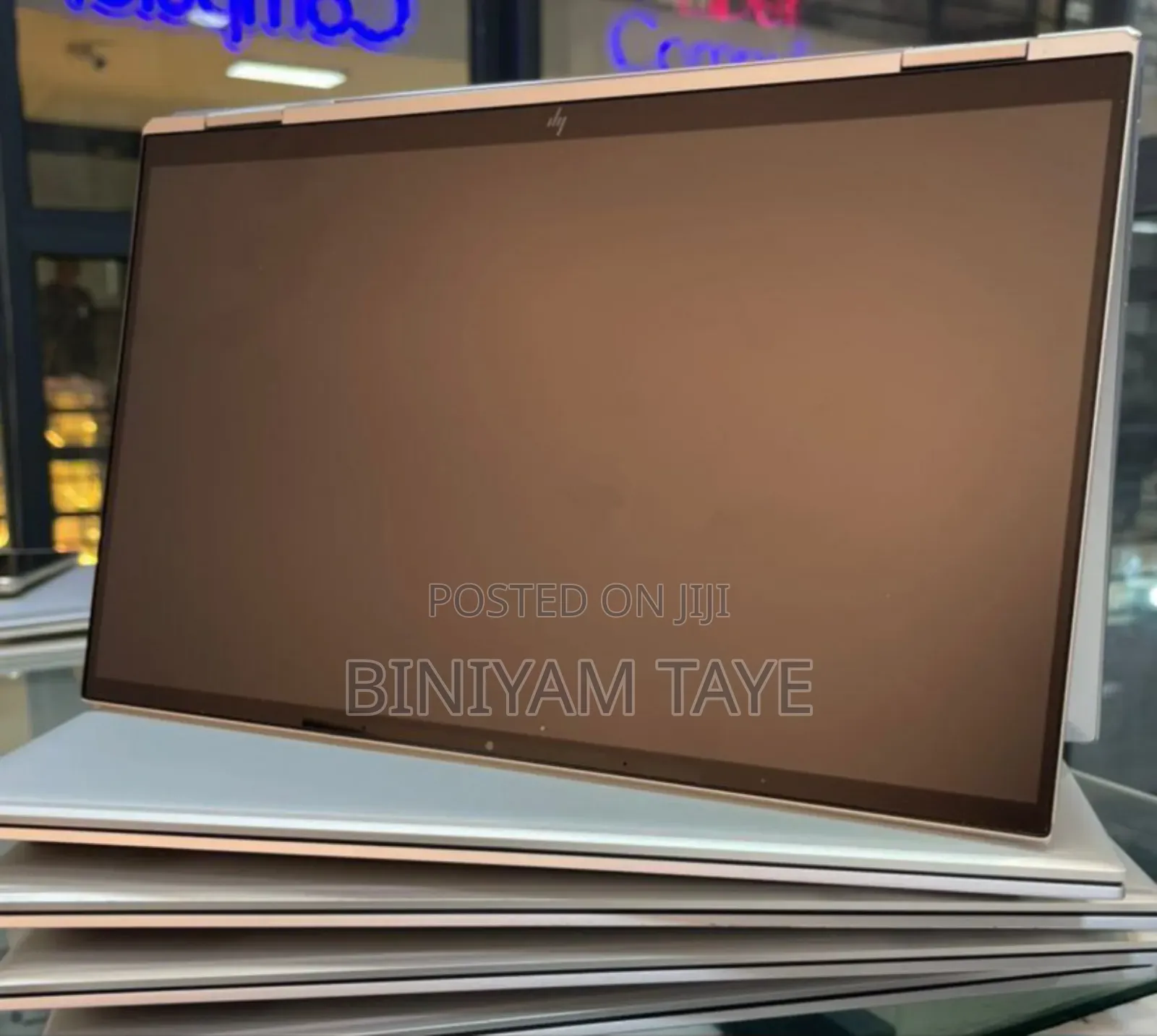 New Laptop HP EliteBook 1040 G8 16GB Intel Core I7 SSD 512GB