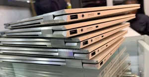 New Laptop HP EliteBook 1040 G8 16GB Intel Core I7 SSD 512GB