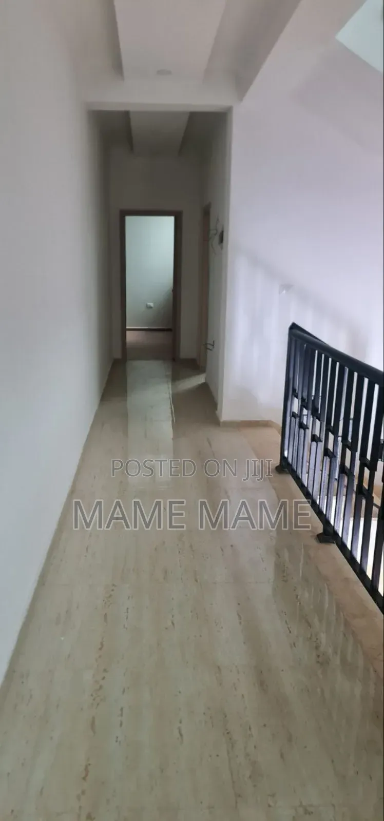 7bdrm House in Addis Abeba, Bole for sale