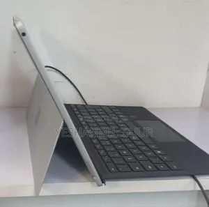 New Laptop Microsoft Surface Pro 7 16GB Intel Core I5 SSD 256GB