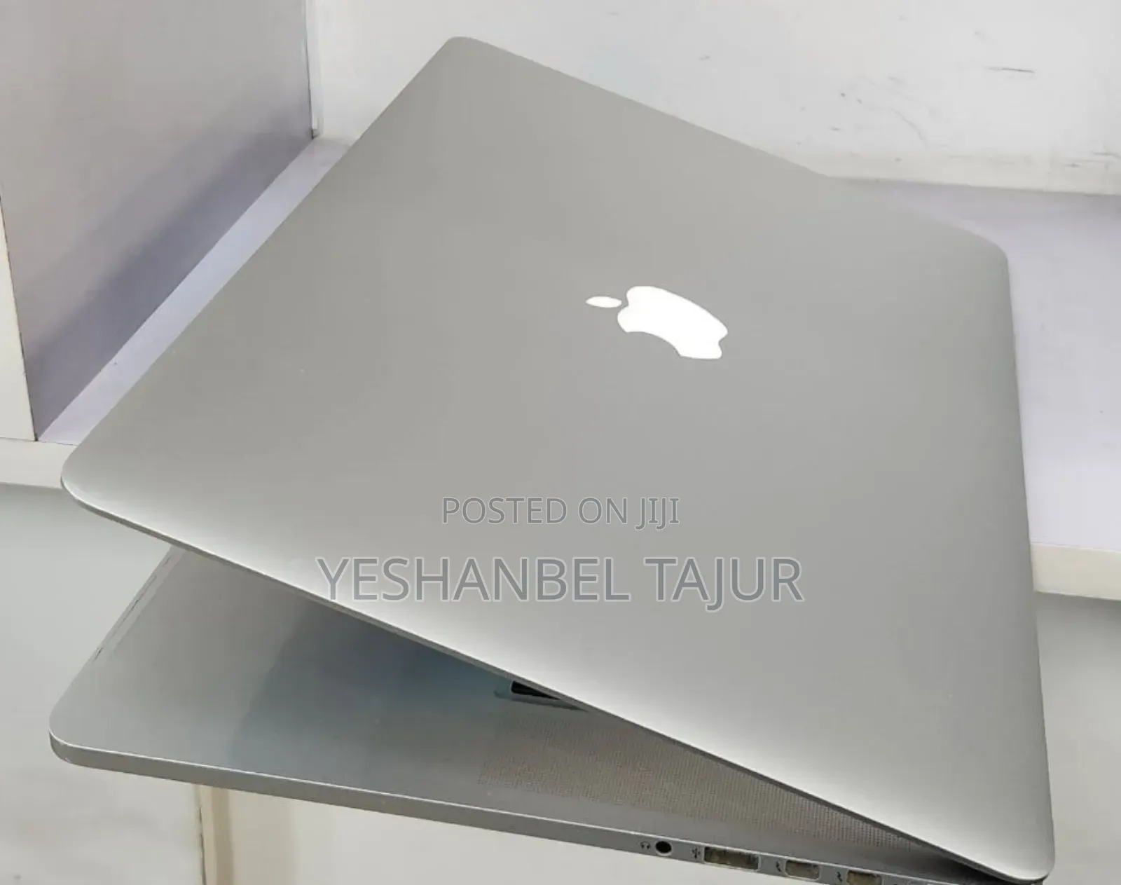 New Laptop Apple MacBook Pro 2015 16GB Intel Core I7 SSD 512GB