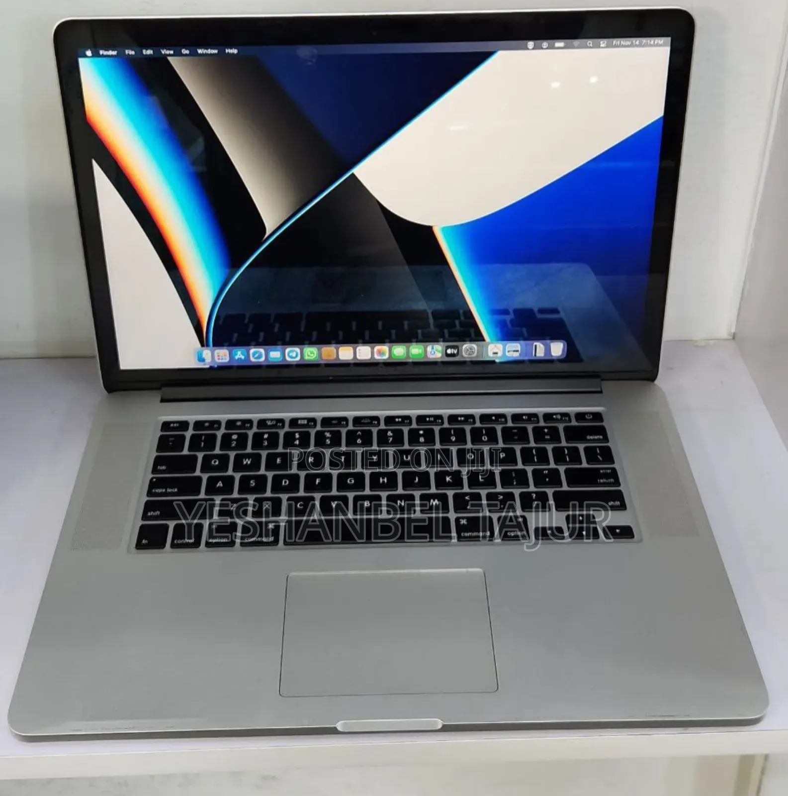 New Laptop Apple MacBook Pro 2015 16GB Intel Core I7 SSD 512GB
