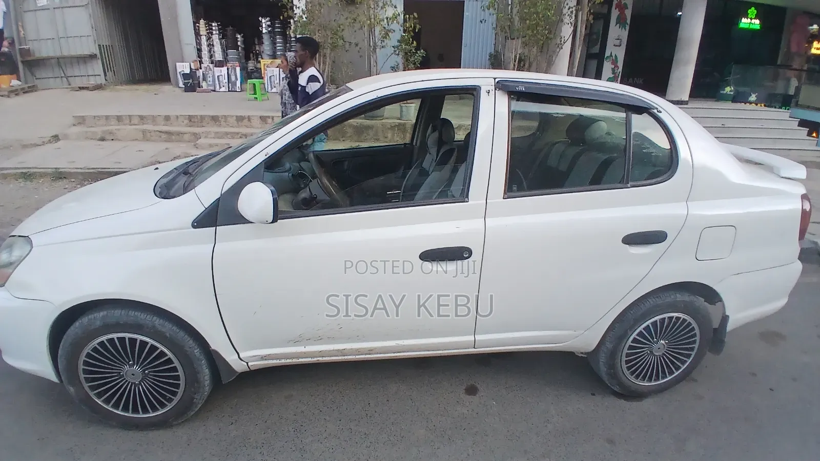 Toyota Platz 1.0 FWD 2005 White