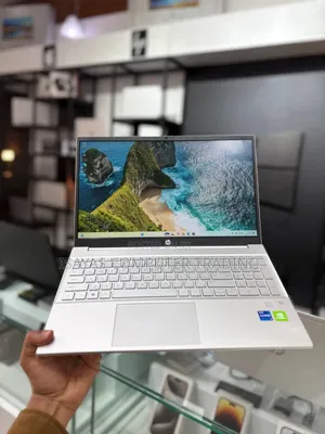 New Laptop HP Pavilion 15 16GB Intel Core I7 SSD 1T