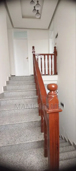 6bdrm House in Addis Abeba, Bole for sale