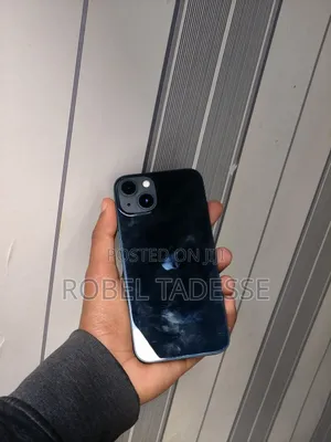 Photo - Apple iPhone 14 128 GB Black