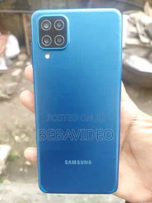 Photo - Samsung Galaxy A12 64 GB Yellow