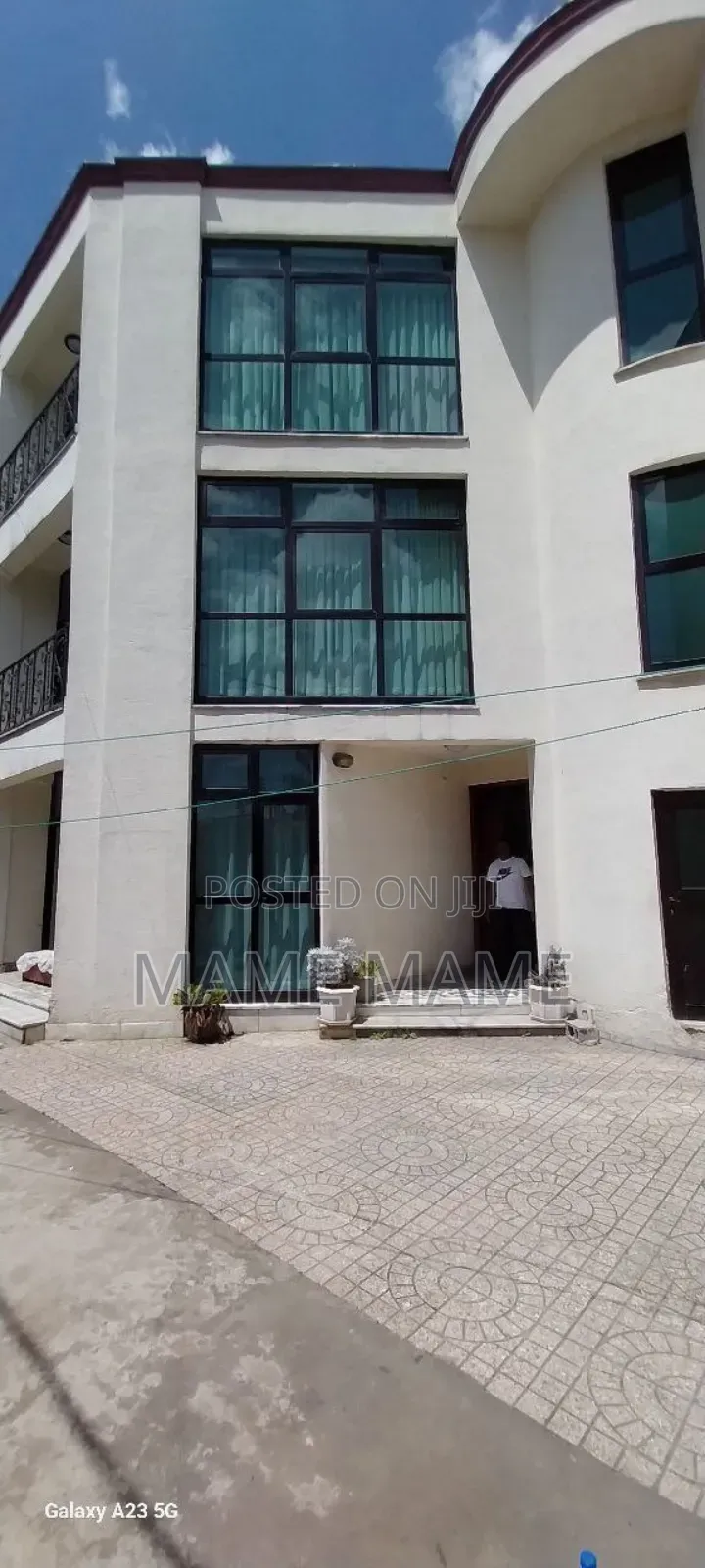 7bdrm House in Addis Abeba, Bole for sale