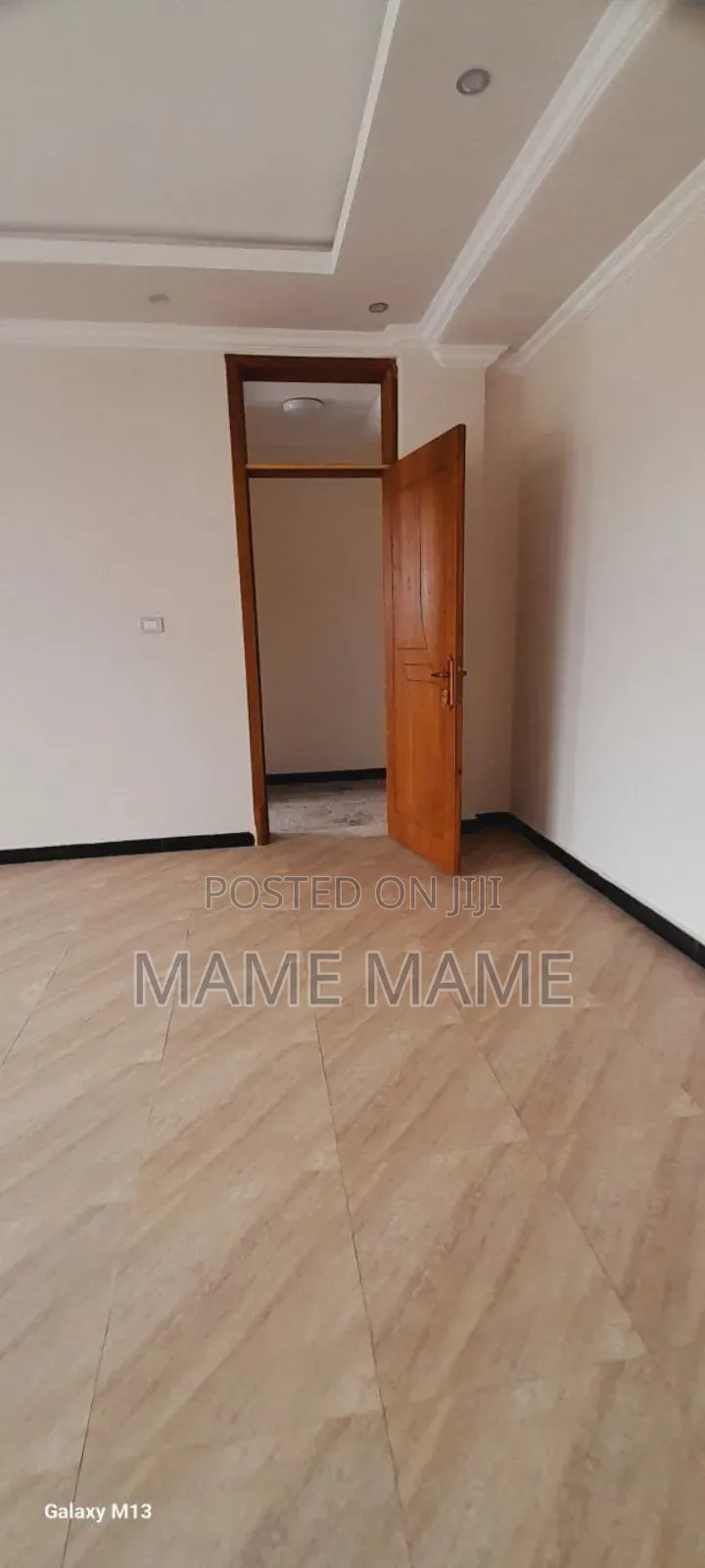 7bdrm House in Addis Abeba, Bole for sale