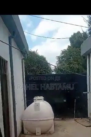 3bdrm Villa in U Shape, Bole for sale