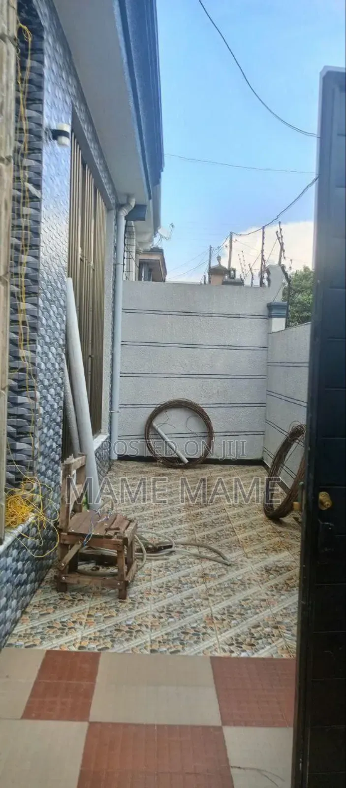 6bdrm House in Addis Abeba, Bole for sale