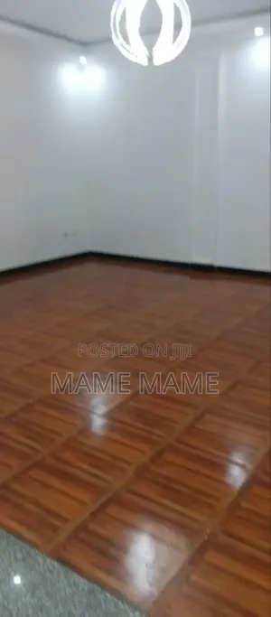 6bdrm House in Addis Abeba, Bole for sale