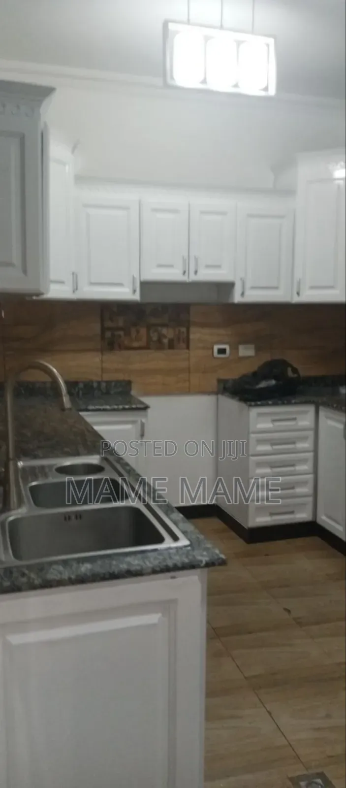 6bdrm House in Addis Abeba, Bole for sale