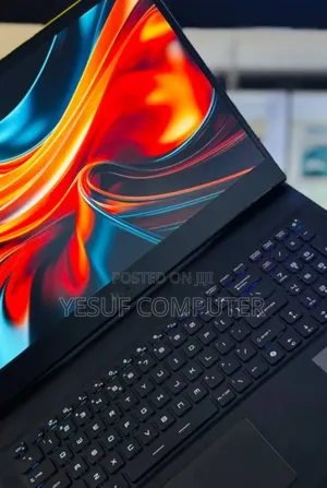 Photo - New Laptop MSI MSI Sword 17 16GB Intel Core I9 SSD 1T