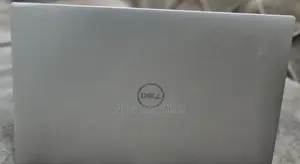 New Laptop Dell XPS 13 8GB Intel Core I5 SSD 512GB
