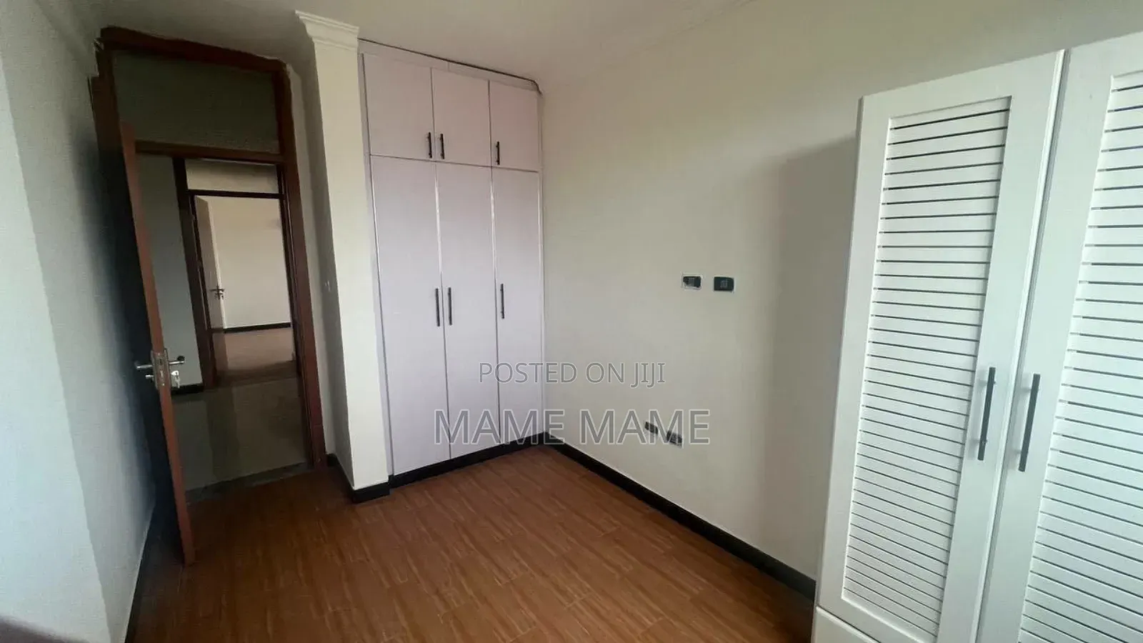 8bdrm House in Addis Abeba, Bole for sale