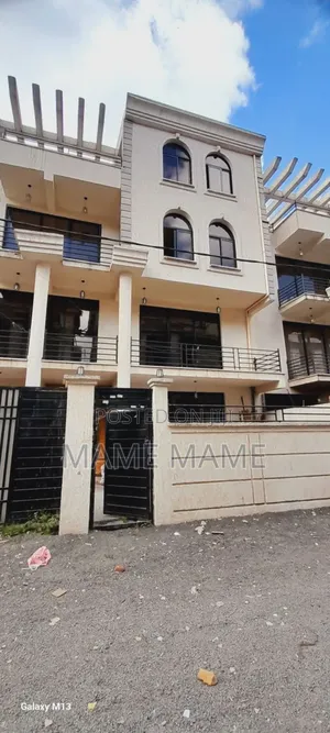 6bdrm House in Addis Abeba, Bole for sale
