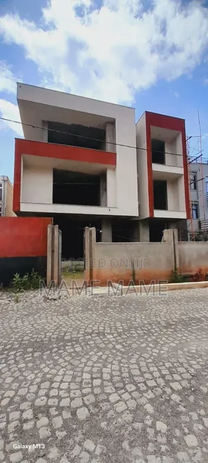 Photo - 6bdrm House in Addis Abeba, Bole for sale